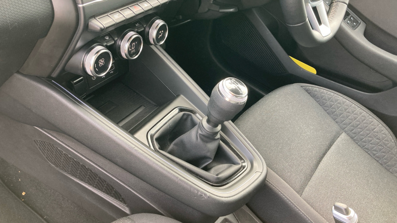 Renault Clio 1.0 TCe 90 Iconic Edition 5dr Petrol Hatchback